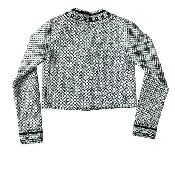 FARM Rio Abstract Black and White Geometric Woven Cardigan - Picture 9 of 14